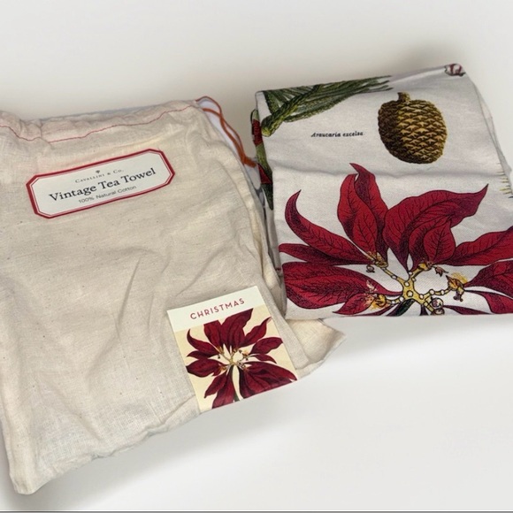 Cavallini & Co. Vintage Christmas Tea Towel – Poinsettia Print, 100% Cotton, New - Picture 3 of 3